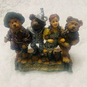 Boyds Bear Dorothy & Company off to see the Wizard